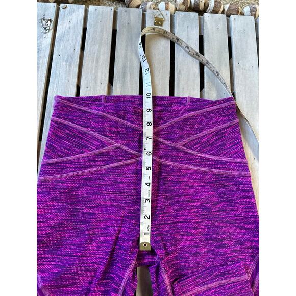 Lululemon Free Flow Crop Leggings Pants - Picture 9 of 9